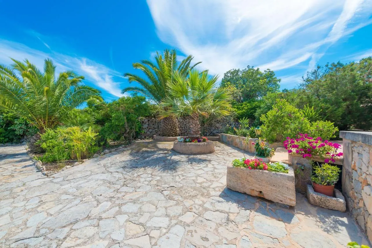 Barcelo-Danus Villa Portocolom  Spain